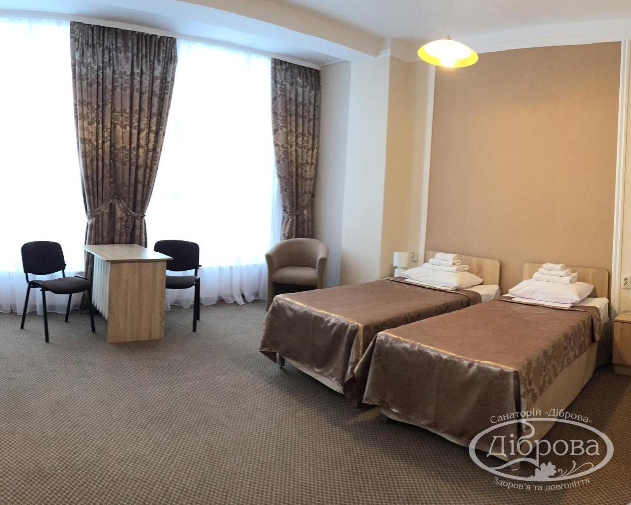 Dibrova Hotell Bila Tserkva Eksteriør bilde
